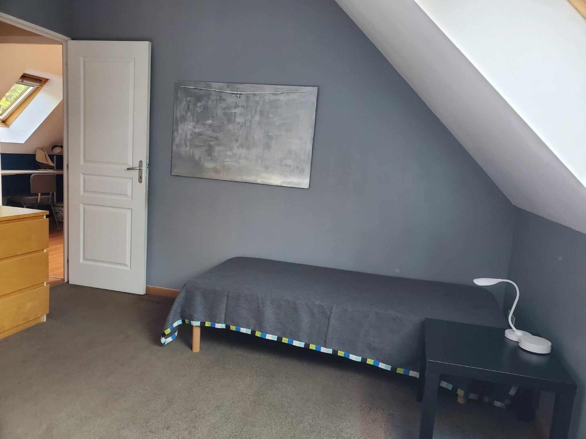 L Etablissement Gold Beach Propose 1 Hebergement , Maison 80M2 Avec Terrain 500M2, Parking Prive A 4 Min Du Port Artificiel D Arromanches, Services Accueil Personnalise, Lits Faits, Serviettes, Menage, Netflix, Wifi Ryes Extérieur photo